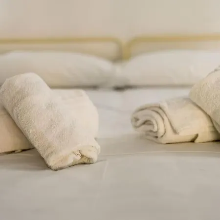 Apartamento Casa Erbusin - 2 Bedrooms - Wifi - Pool Bordighera
