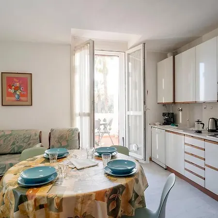 Casa Erbusin - 2 Bedrooms - Wifi - Pool Bordighera